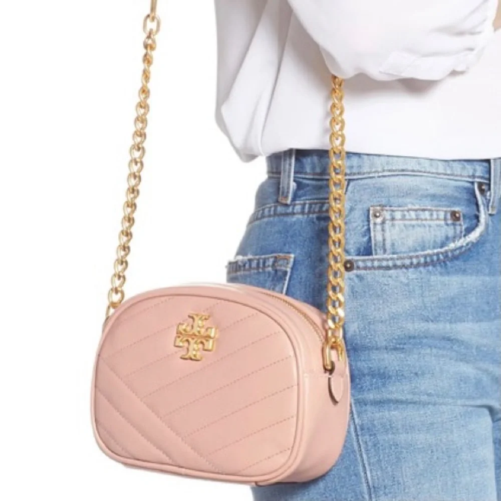 Tory Burch KIRA CHEVRON SMALL CAMERA BAG